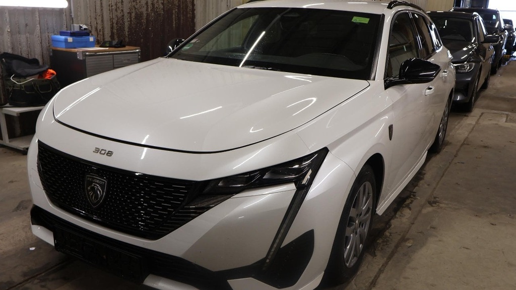 PEUGEOT 308 (Year of Construction 2023, 131 PS, Diesel)