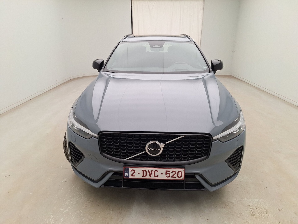 VOLVO XC60 (Year of Construction 2023, 349 PS, Hybrid Petrol)