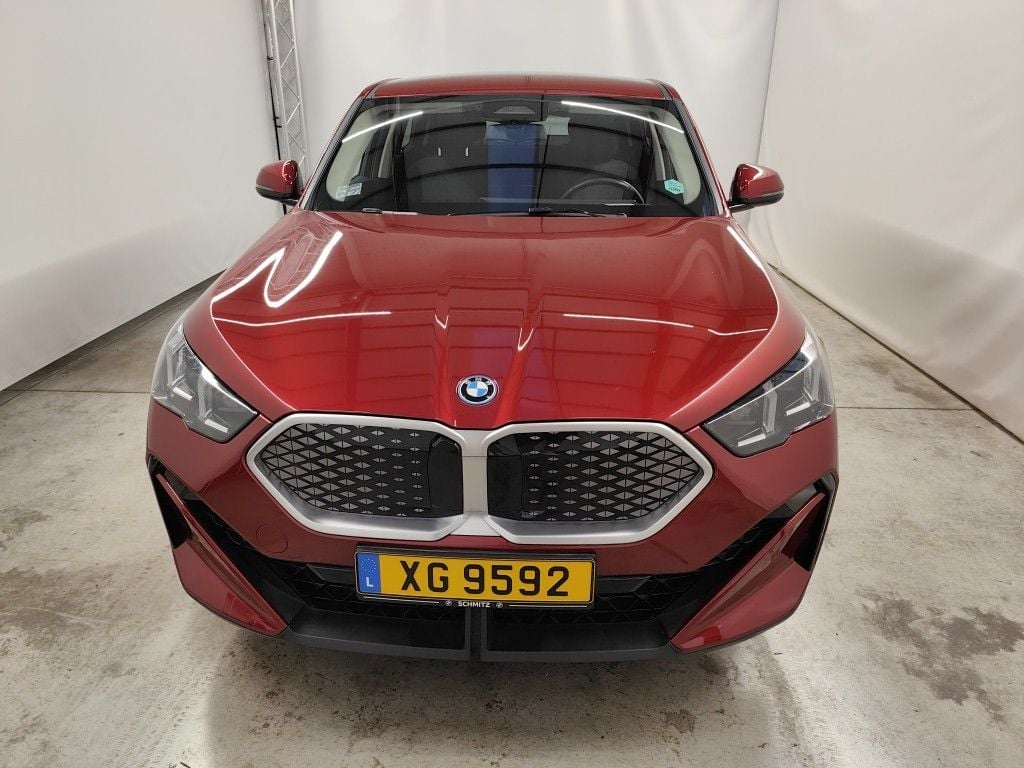 BMW X2 (Year of Construction 2024, 313 PS, Electric)