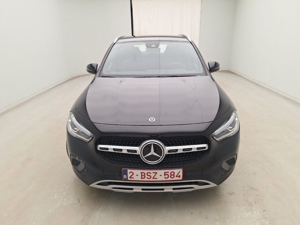 Mercedes GLA 250 (Year of Construction 2022, 218 PS, Hybrid Petrol)