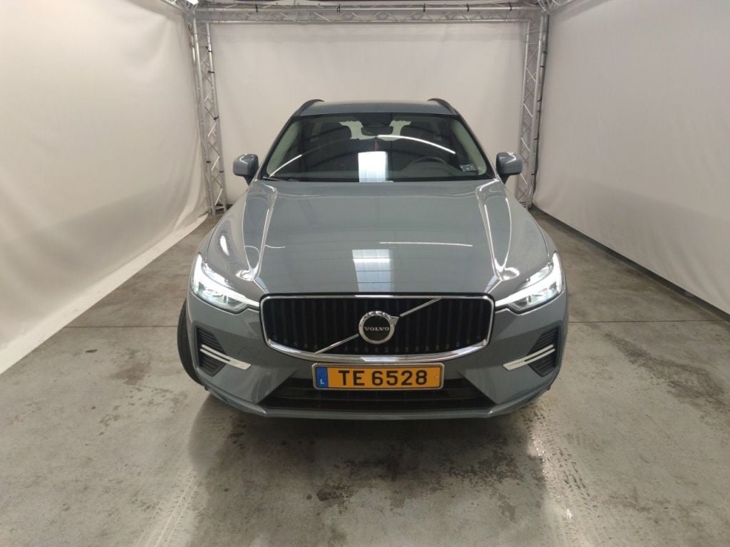 VOLVO XC60 (Year of Construction 2023, 197 PS, Diesel)