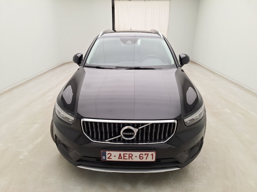 VOLVO XC40 (Year of Construction 2021, 211 PS, Electric)