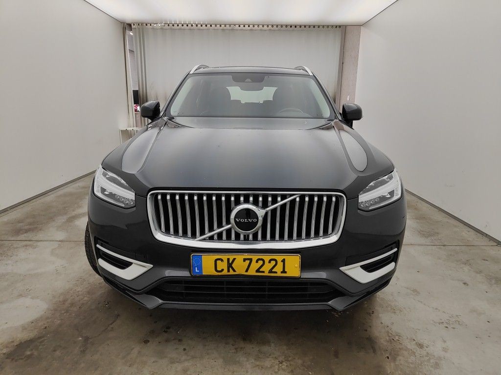 VOLVO XC90 (Year of Construction 2021, 235 PS, Diesel)