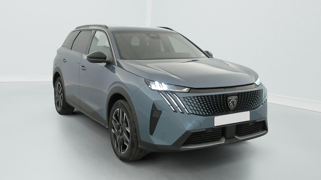 PEUGEOT 5008 (Year of Construction 2025, 136 PS, Petrol)