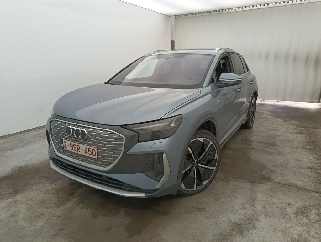 AUDI Q4 e-tron (Year of Construction 2022, 204 PS, Electric)