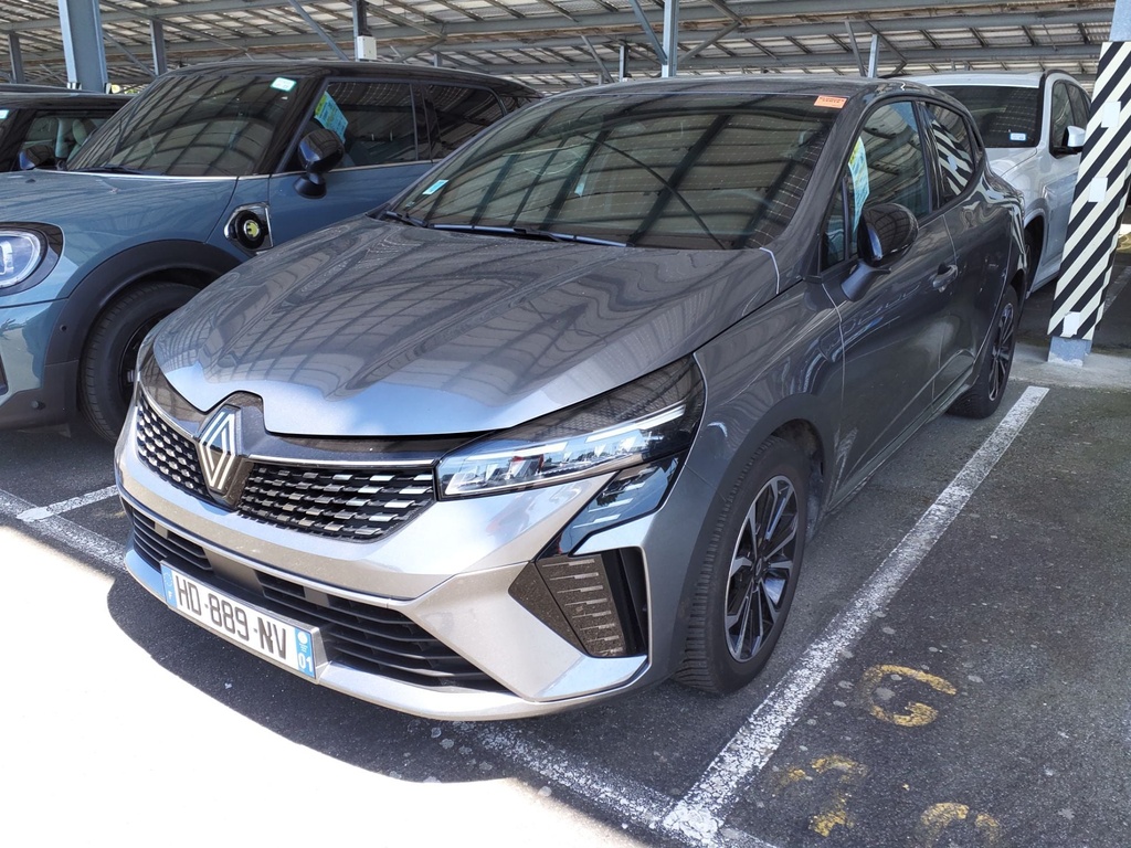 RENAULT Clio (Year of Construction 2025, Petrol)