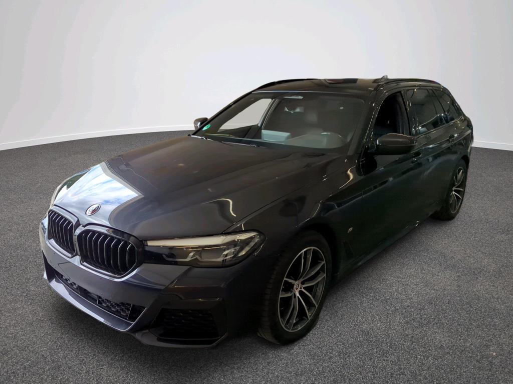 BMW 520 (Year of Construction 2022, 190 PS, Diesel)