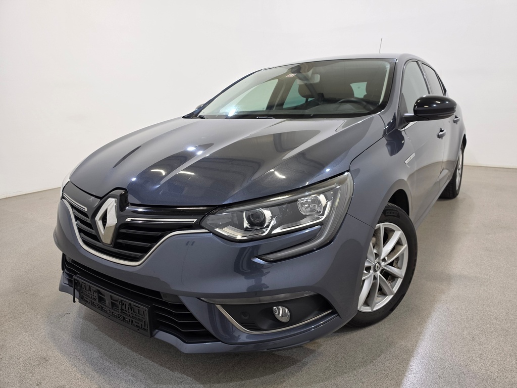 RENAULT Megane 1461 cc Automatic (2017)