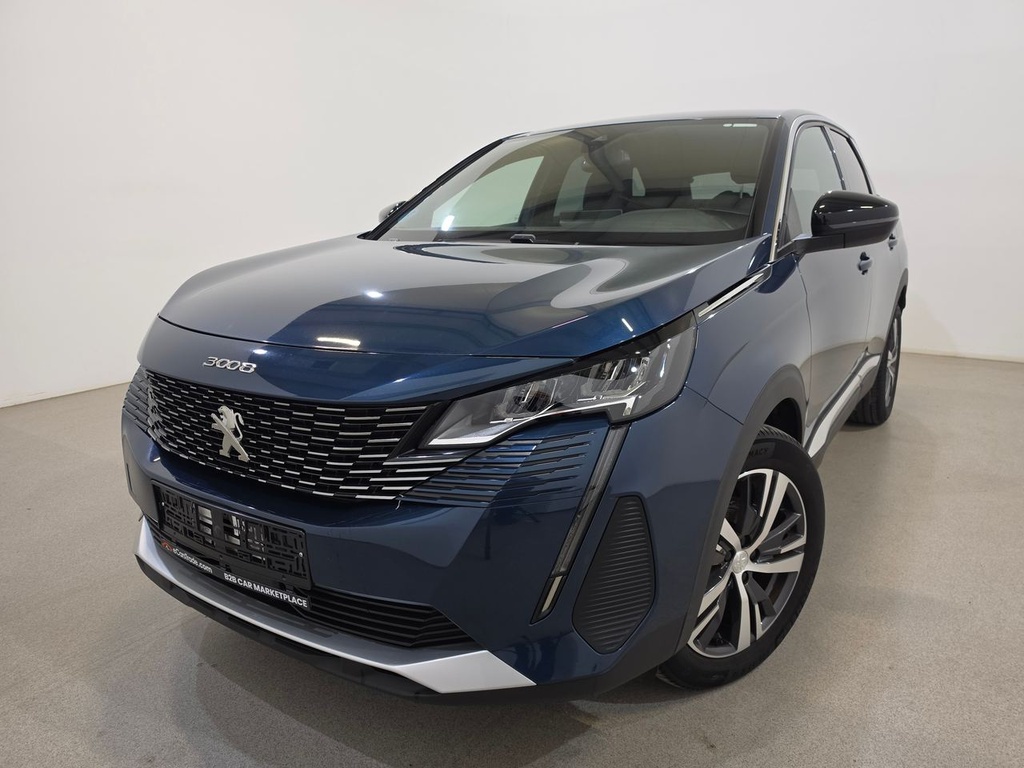 PEUGEOT 3008 1199 cc Manual (2024)