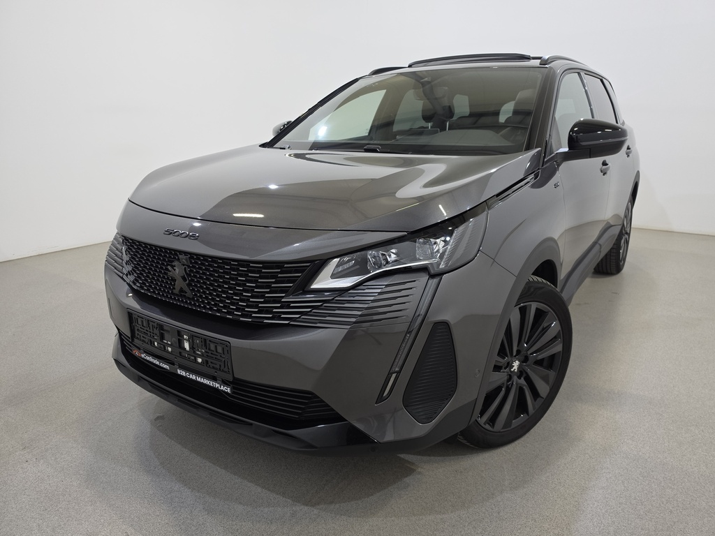 PEUGEOT 5008 1199 cc Automatic (2024)