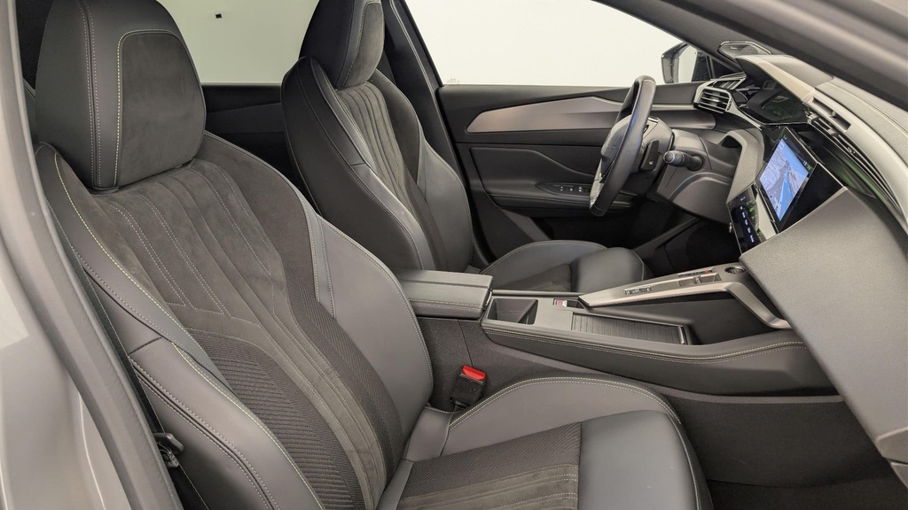 PEUGEOT 408 Automatic (2024)