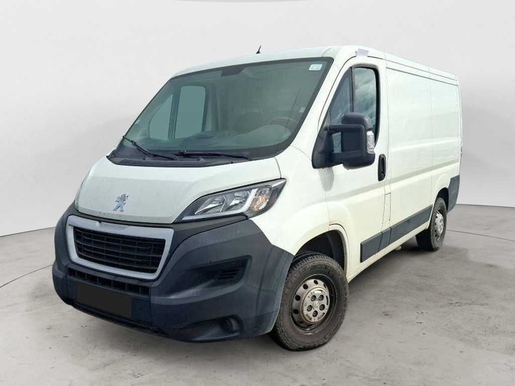 PEUGEOT Boxer (Year of Construction 2020, 120 PS, Diesel)