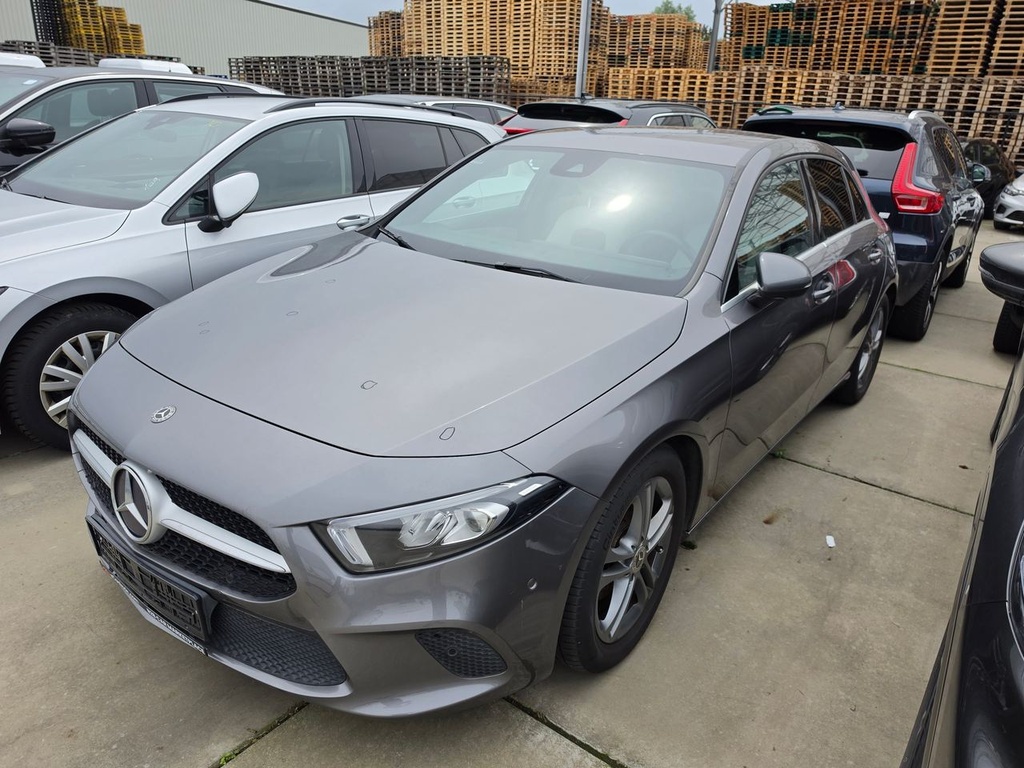 Mercedes A 180 1461 cc Automatic (2019)