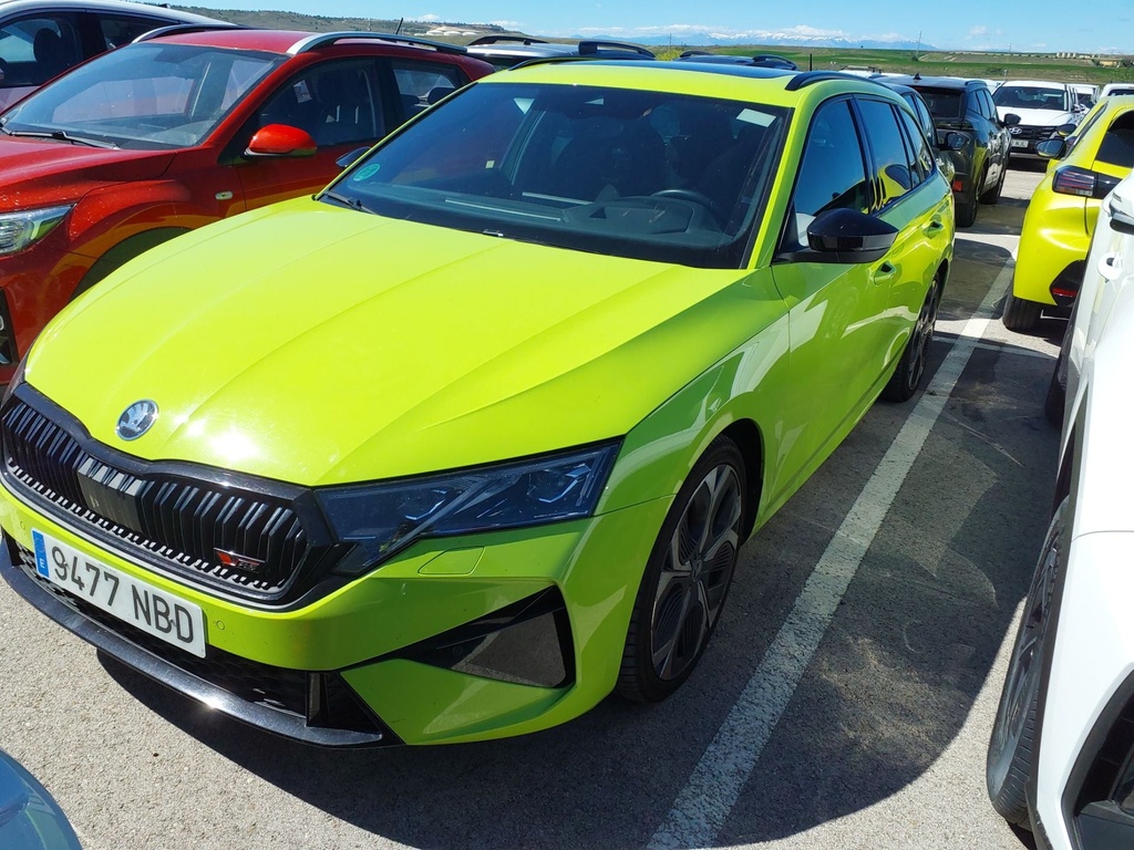 SKODA Octavia Automatic (2025)