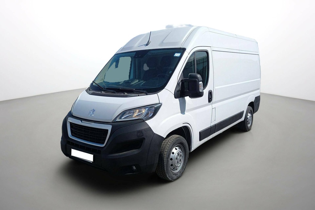 PEUGEOT Boxer (Year of Construction 2023, 141 PS, Diesel)