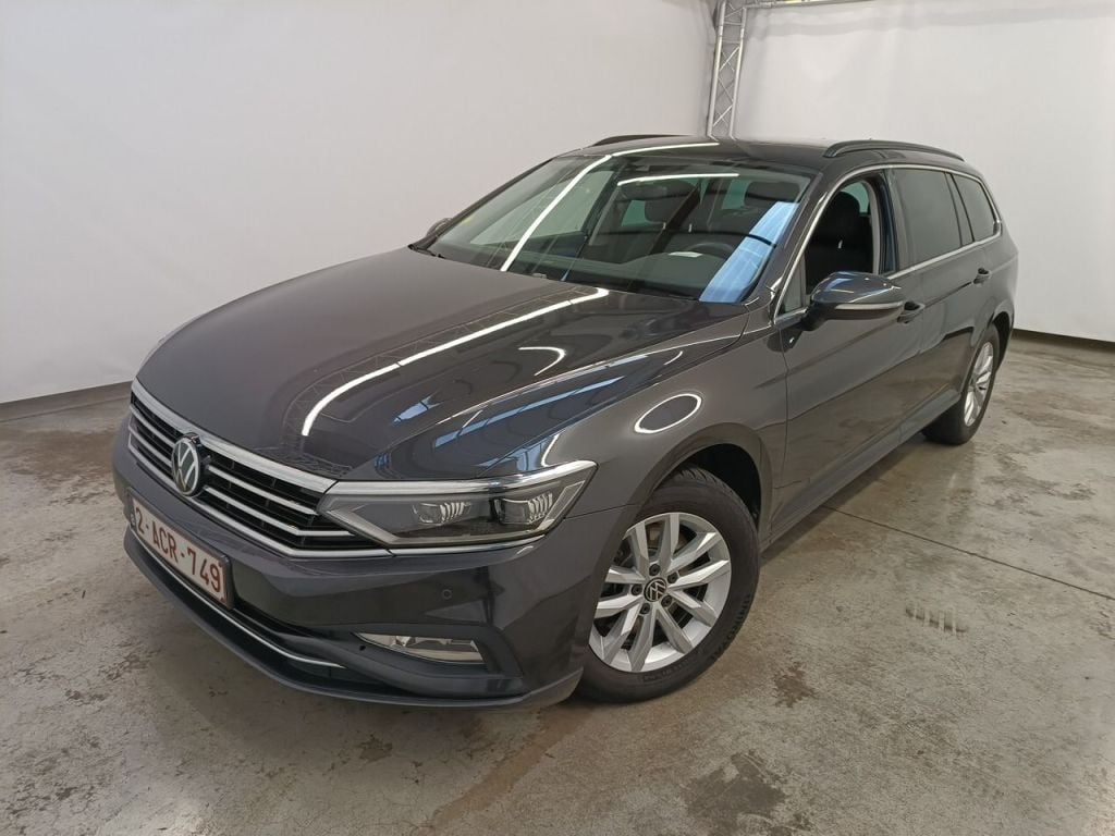 Volkswagen Passat Variant 1968.0 cc Automatic (2021)