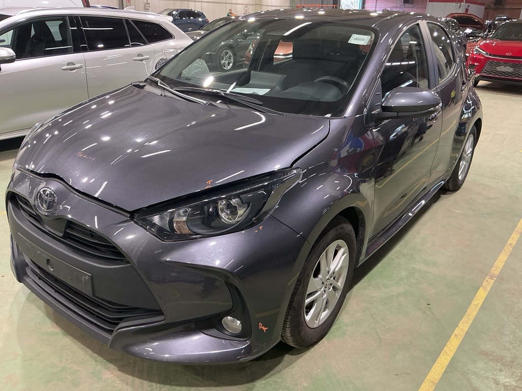 TOYOTA Yaris (Year of Construction 2025, 115 PS, Hybrid Diesel)