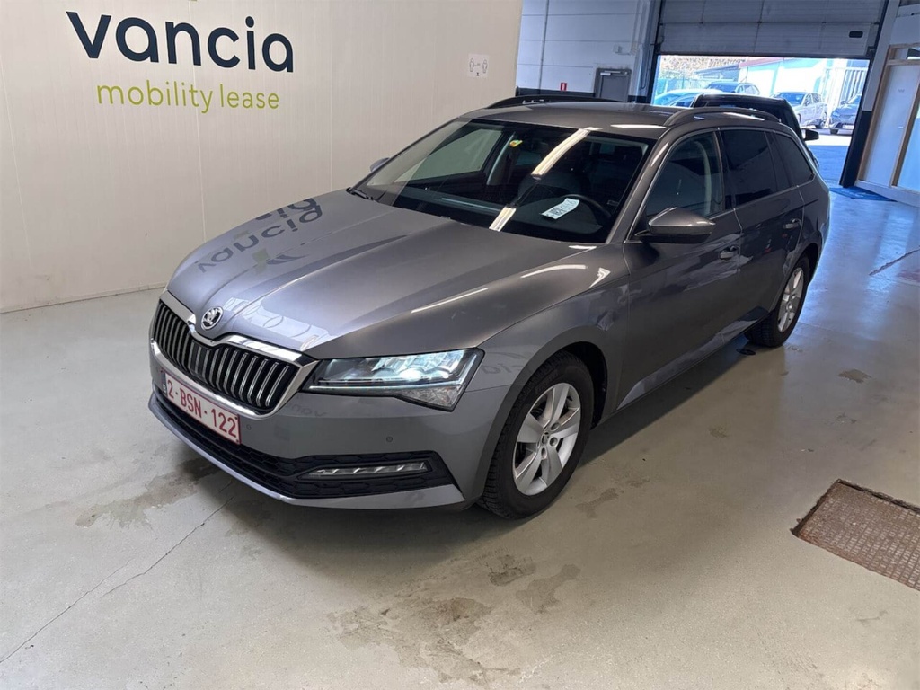 SKODA Superb Manual (2022)
