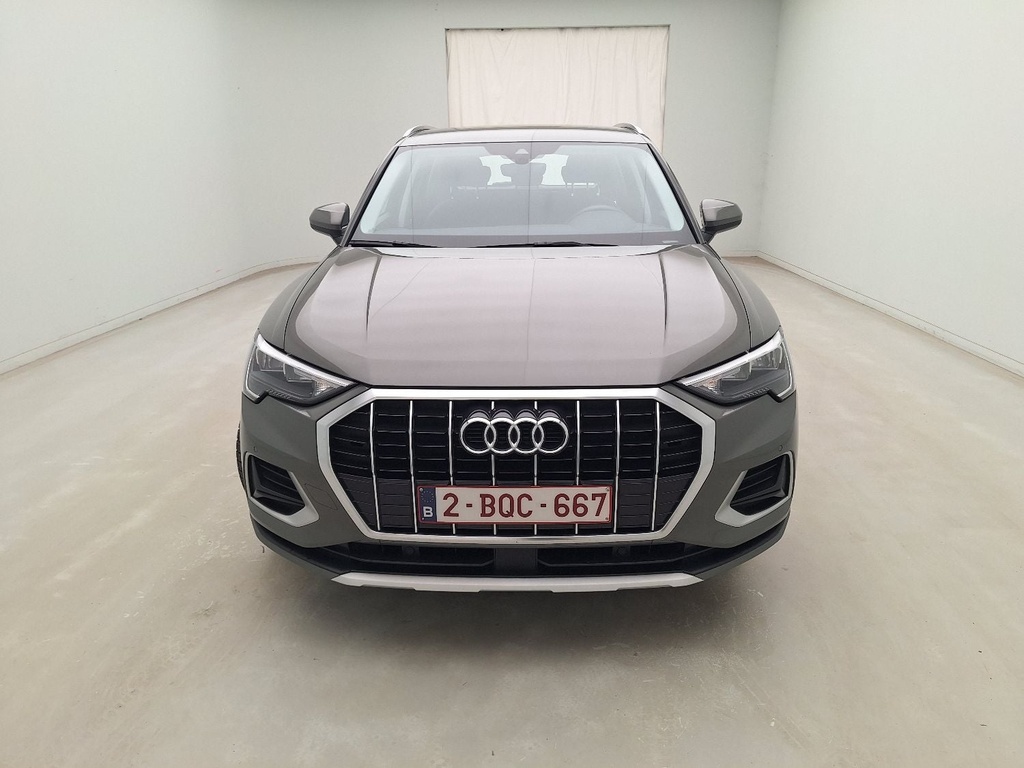AUDI Q3 1498.0 cc Manual (2022)