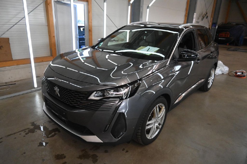PEUGEOT 3008 1598.0 cc Automatic (2021)