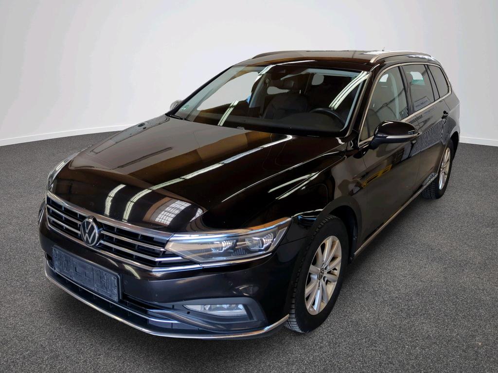 Volkswagen Passat Variant 1968.0 cc Automatic (2022)
