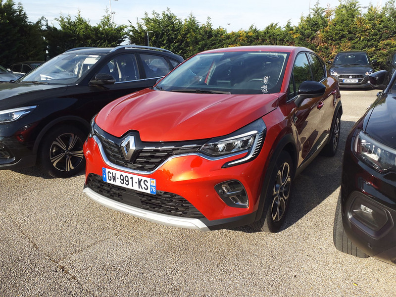 RENAULT Captur 999 cc Manual (2024)