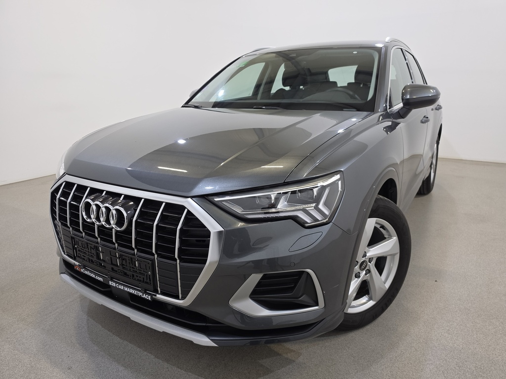 AUDI Q3 (Year of Construction 2022, 150 PS, Petrol)