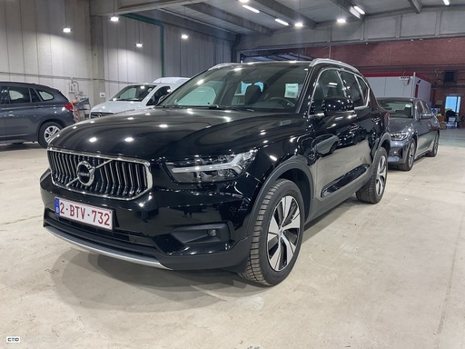 VOLVO XC40 1477.0 cc Automatic (2022)