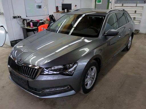 SKODA Superb 1968.0 cc Automatic (2023)