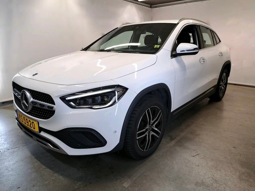 Mercedes GLA 250 1332 cc Automatic (2023)
