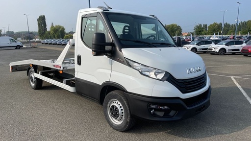 [VEH-IVE-USED-0010] Iveco Daily (Year of Construction 2025, 161 PS, Diesel)