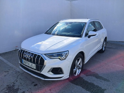 AUDI Q3 1498.0 cc Automatic (2022)