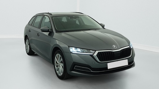 SKODA Octavia Automatic (2023)