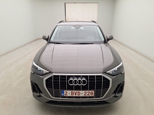 AUDI Q3 1498.0 cc Automatic (2022)