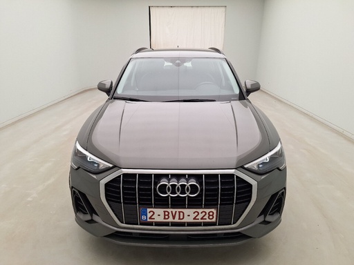 AUDI Q3 1498.0 cc Automatic (2022)