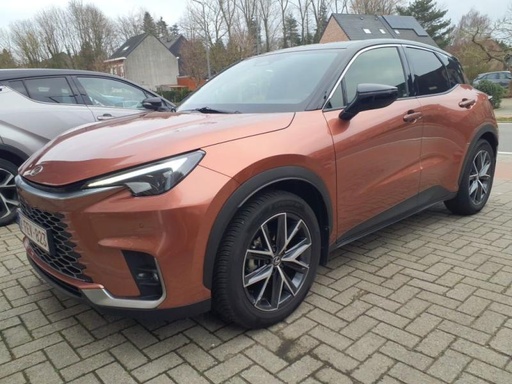 LEXUS LBX 1490.0 cc (2024)