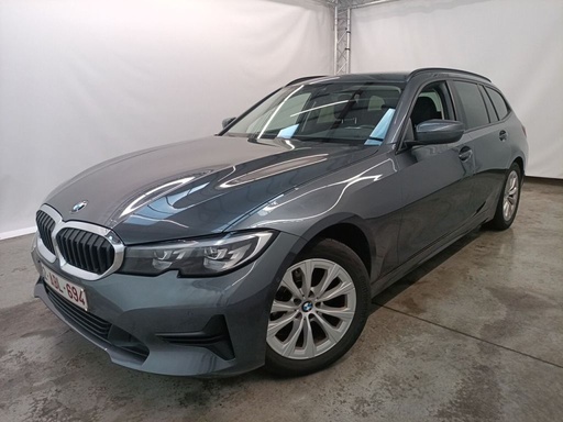 BMW 318 1995.0 cc Automatic (2021)