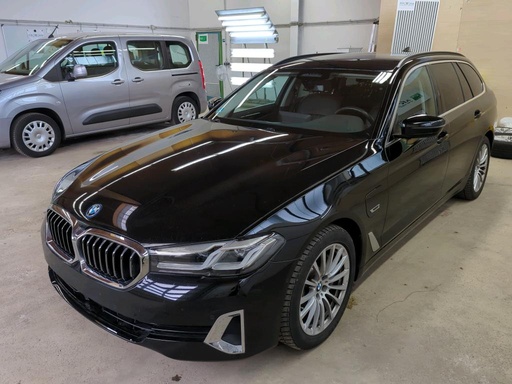 BMW 530 1998.0 cc Automatic (2022)