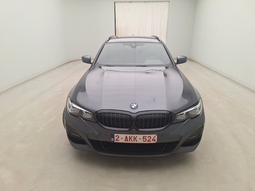 BMW 330 1998.0 cc Automatic (2021)