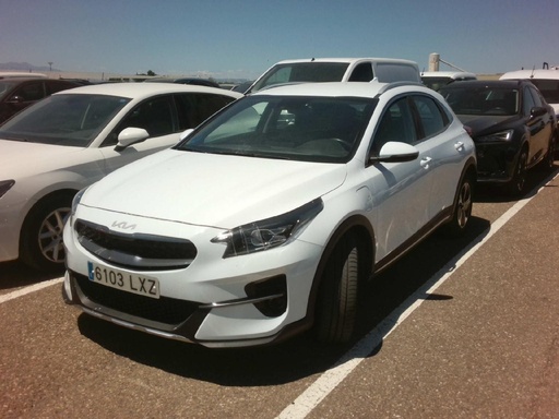 KIA XCeed 998.0 cc Automatic (2022)