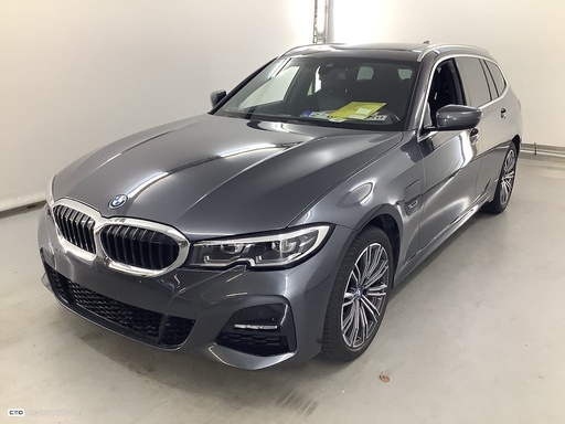 BMW 320 1998 cc Automatic (2022)