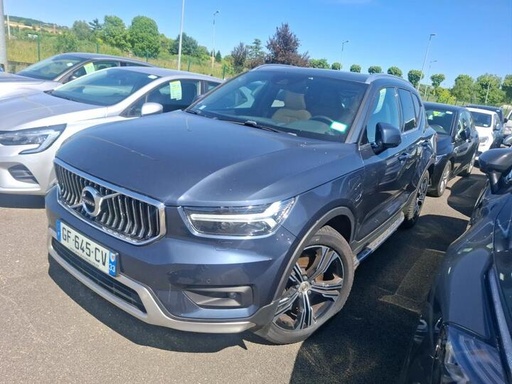 VOLVO XC40 1477 cc Automatic (2022)