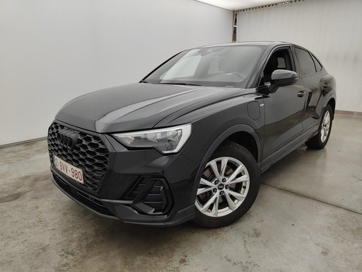 AUDI Q3 1395.0 cc Automatic (2022)
