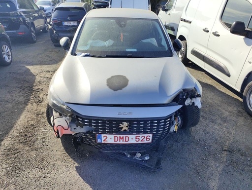 [VEH-PEU-DMG-0002] PEUGEOT 208 (Year of Construction 2023, 101 PS, Petrol)