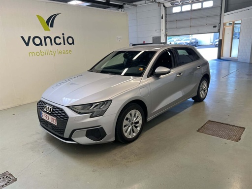 AUDI A3 (Year of Construction 2024, 150 PS, Hybrid Petrol)