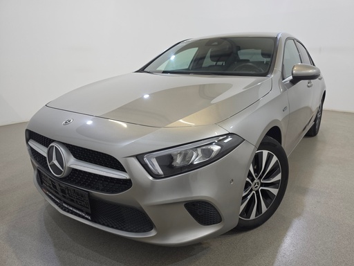 [VEH-MER-USED-0042] Mercedes A 250 (Year of Construction 2020, 160 PS, Hybrid Petrol)