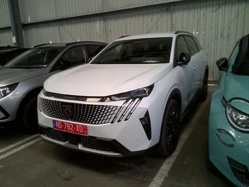 [VEH-PEU-USED-0385] PEUGEOT 5008 (Year of Construction 2025, 136 PS, Petrol)