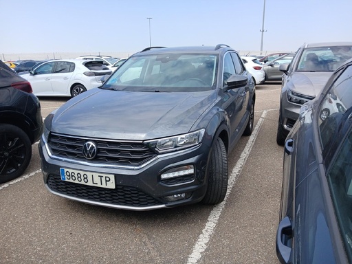 VOLKSWAGEN T-Roc (Year of Construction 2021, 116 PS, Diesel)