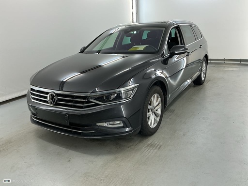 VOLKSWAGEN Passat (Year of Construction 2021, 150 PS, Petrol)
