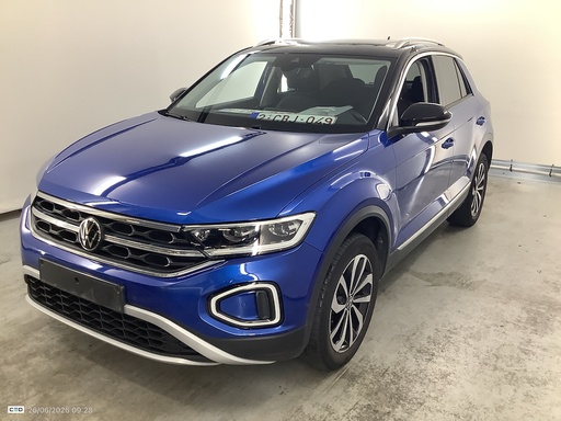 VOLKSWAGEN T-Roc (Year of Construction 2022, 110 PS, Petrol)
